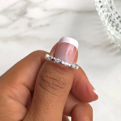 anillo sin fin con estrellas y cubics (cod an319)