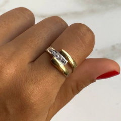 Anillo con cubics plata y oro (cod AN325)