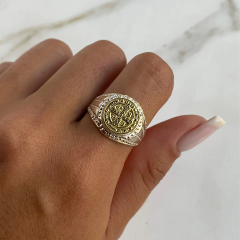 anillo san benito con oro (cod an386)