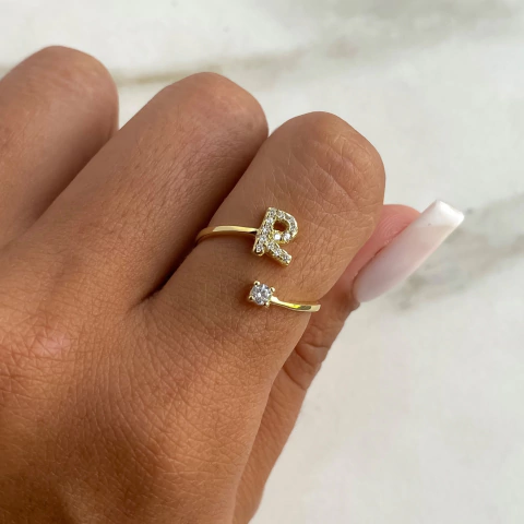 anillo inicial R con cubics regulable plata gold