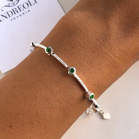 pulsera con cubics verdes y blancos (cod p058)