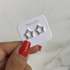 aros pasante estrella calada con cubics (Cod ar617)