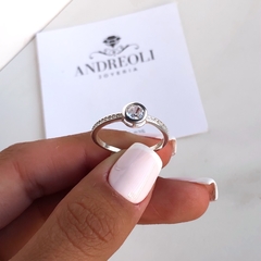 anillo cubic blanco medio sin fin - tienda online