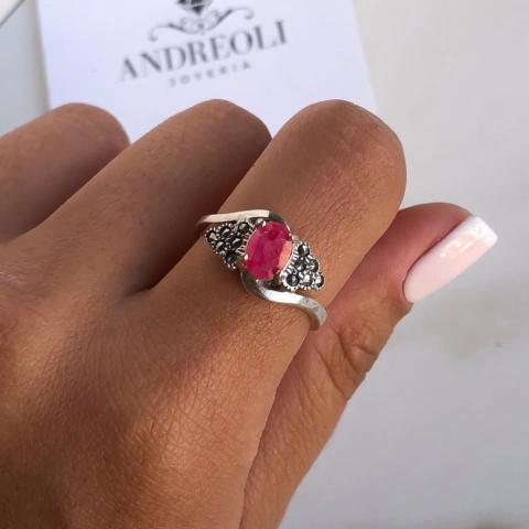 anillo con piedra raiz de rubi engarzada (cod an248)