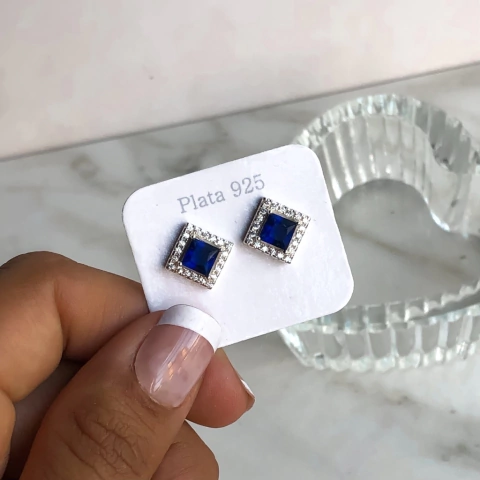aros rombo con cubics azul y blanco (cod ar214)