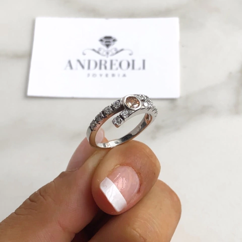 Anillo con Cubics Engarzados (cod an104)