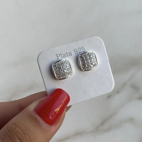 Aros pasante cuadrado con cubics (Cod ar611)