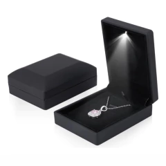 Estuche led para conjunto o dije interior de pana