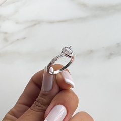 anillo con centro corazon y cubics (cod an363) en internet