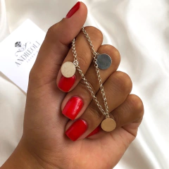 pulsera con dijes para personalizar