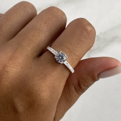 Anillo medio sin fin con centro cubic (cod an578)