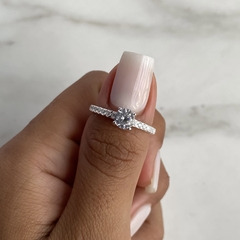 Anillo medio sin fin con centro cubic (cod an578) - comprar online