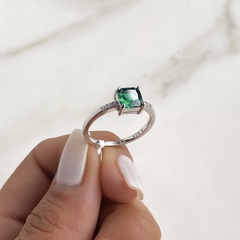 anillo centro cubic verde (cod AN465)