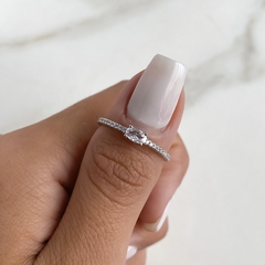 anillo medio sin fin centro cubic ovalado (Cod AN459) en internet