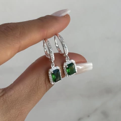 aros brisura con dije colgante cubic verde y blancos (Cod Ar796) - comprar online