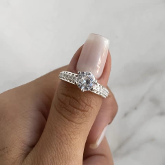 anillo medio sin fin con centro cubic (cod an492) - tienda online