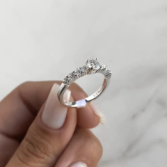 anillo medio sin fin con centro cubic (cod an490) - comprar online