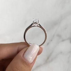 anillo medio sin fin con centro cubic (Cod an482) - ANDREOLI JOYERIA 