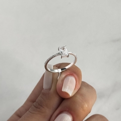 Anillo medio sin fin centro cubic rectángulo (Cod An696) en internet