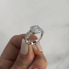 Anillo diseño con cubics (Cod an705) en internet