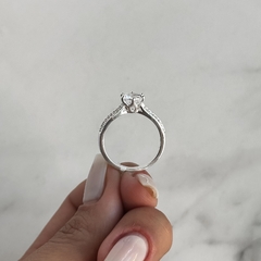 Anillo medio sin fin centro cubic (Cod An697) - ANDREOLI JOYERIA 