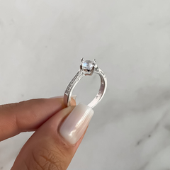 anillo medio sin fin con centro cubic (Cod an641) en internet
