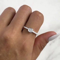 Anillo medio sin fin centro cubic (Cod An1012)