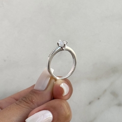 Anillo medio sin fin centro cubic (Cod an736) - ANDREOLI JOYERIA 