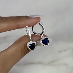 aros argolla con dije corazón con cubics azul y blancos (cod ar892) en internet