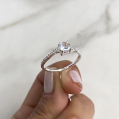 anillo medio sin fin con centro cubic (cod an663) en internet