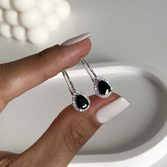 aros brisura con cubic gota negro (cod ar663)