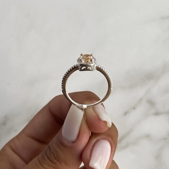 anillo medio sin fin con centro cubic ambar (cod an562) - tienda online