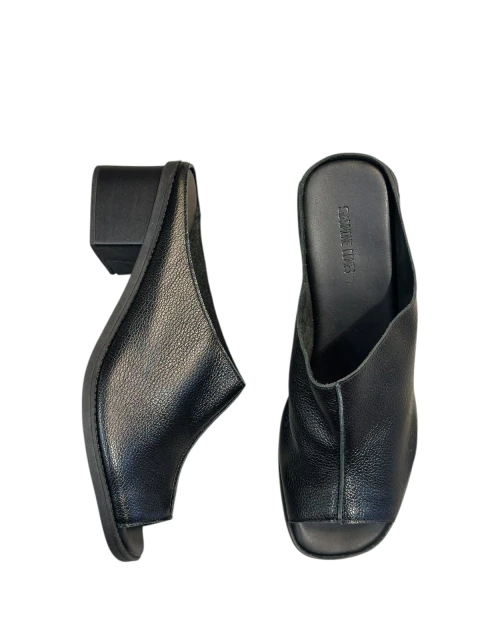 Tamanco Couro feminino com salto médio