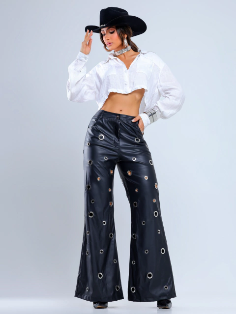 Calça Couro Ilhos - Lorena - comprar online