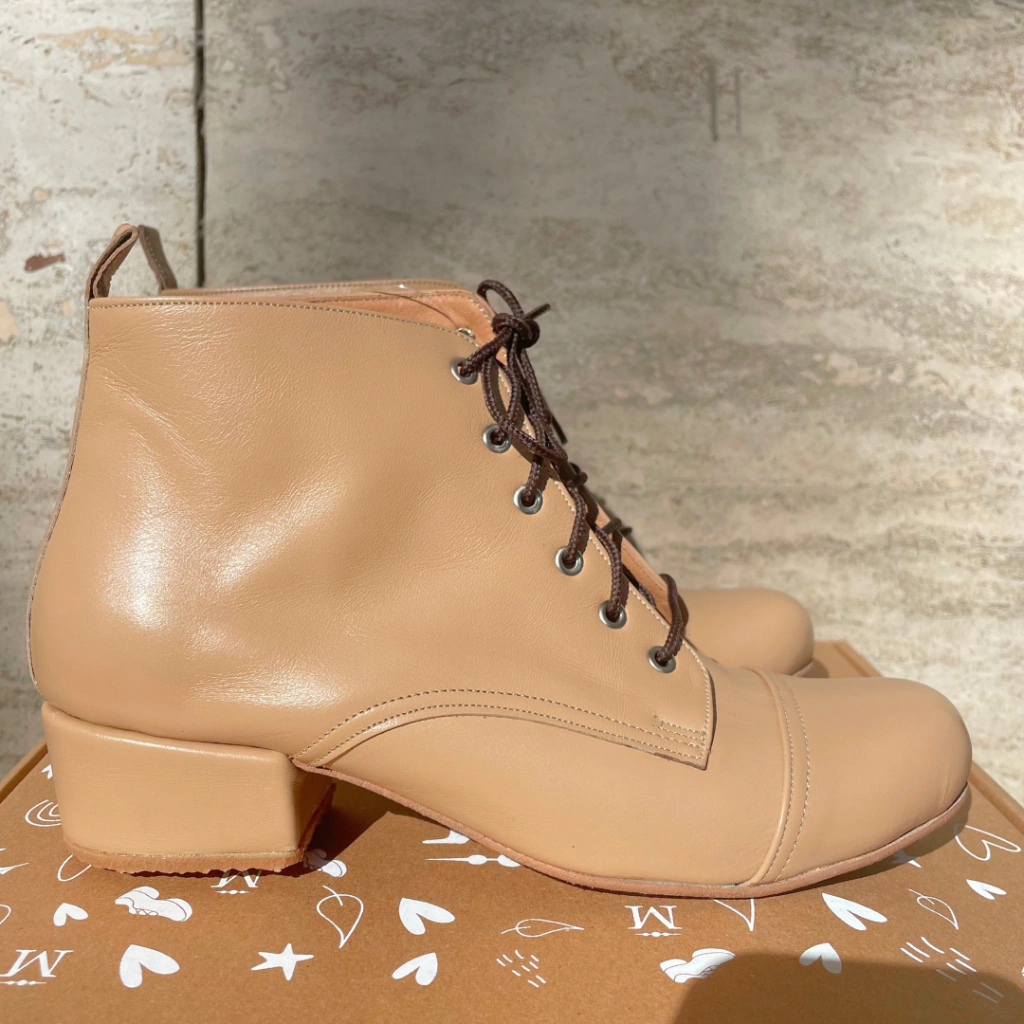 BOTAS CUERO NUDE - Traful