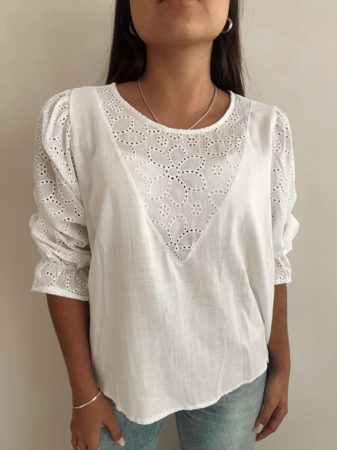 BLUSA BORDADA (BL214)