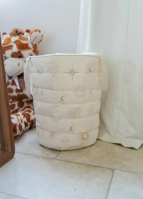 Cesto de ropa y juguetes galaxia circular