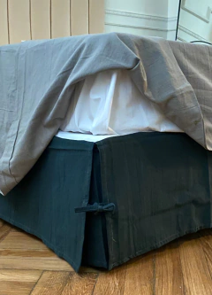 Cubre Sommier Grafito - Jota de Naz