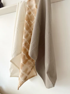 Imagen de Pack por 3 repasadores - shibori blanco