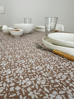 Imagen de Mantel antimancha Flor