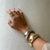Bracelete Bold Trend na internet
