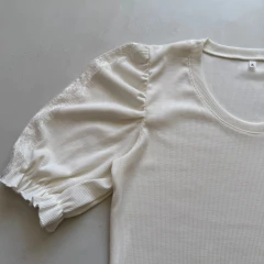 REMERA ZURI en internet