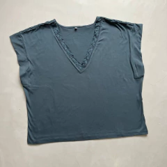 REMERA ERIN - Mujer como vos