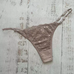 COLALESS ARABIA en internet