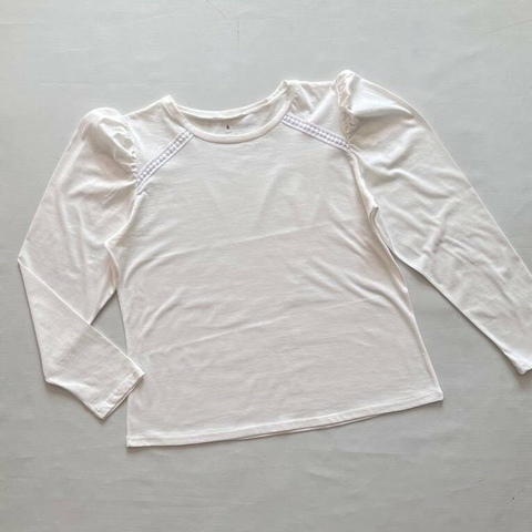 REMERA WHITNEY