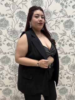 CHALECO AILYNN NEGRO en internet