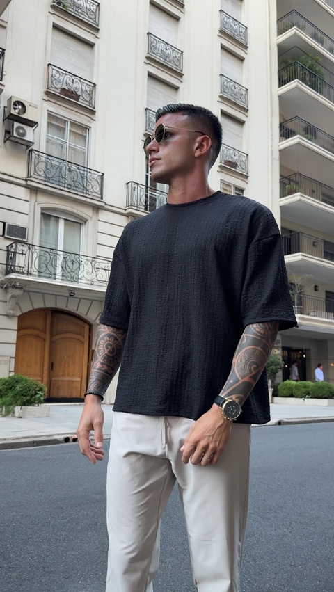 REMERA BAMBULA JET BLACK - comprar online