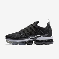 TÊNIS NIKE AIR VAPORMAX PLUS PRETO E BRANCO - comprar online