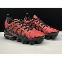NIKE AIR VAPORMAX PLUS VERMELHO PRETO - comprar online