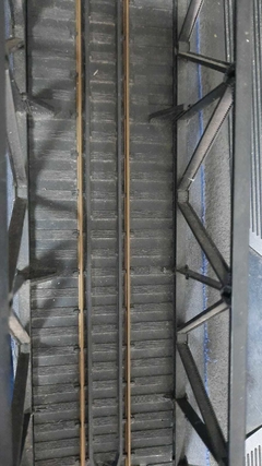 D1184 - Ponte Treliça Metalica - Marca Atlas - c/ Trilho - Produto usado, vendido no estado - loja online